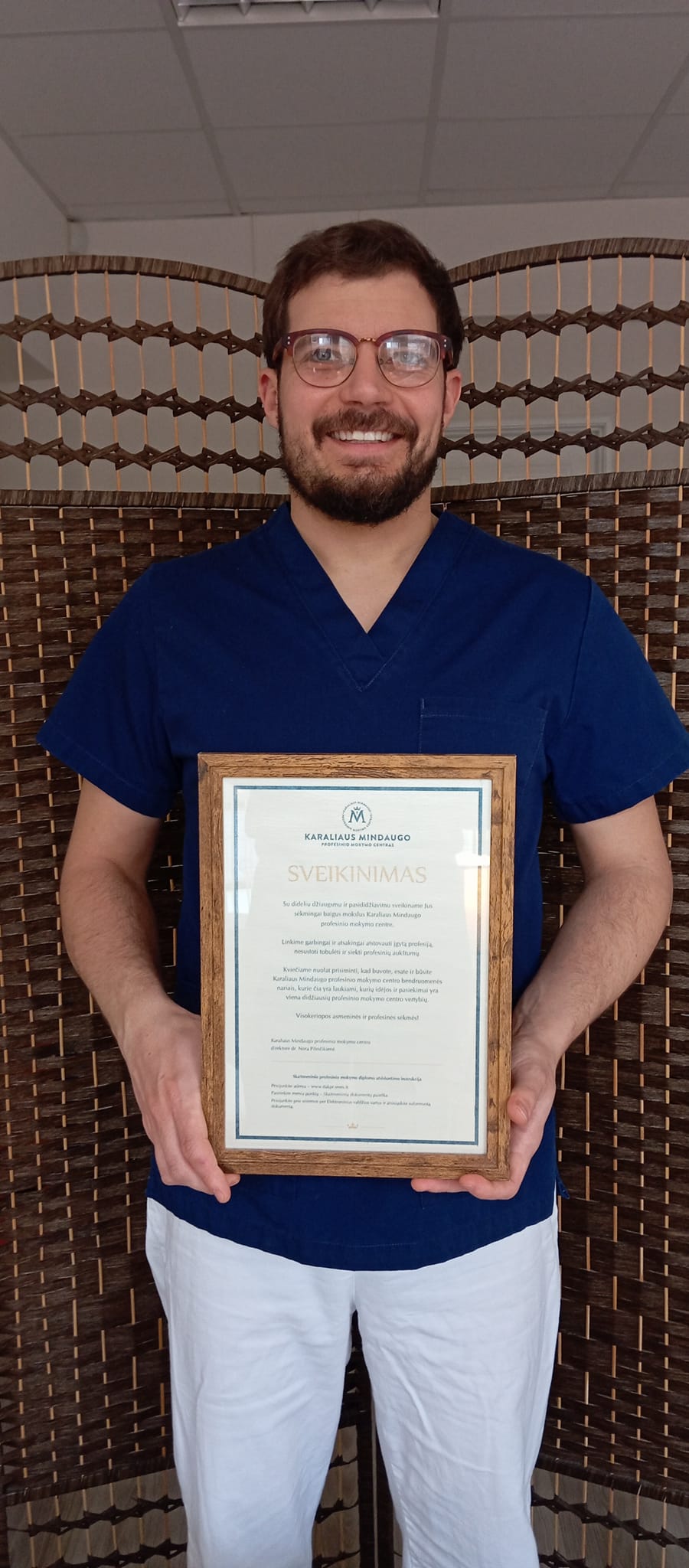 Masažuotojas gydomojo masažo specialistas